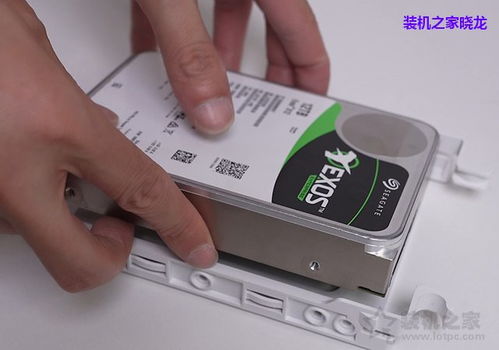 超詳細(xì)圖文 視頻電腦組裝教程,裝機(jī)之家手把手教你組裝一臺電腦 7